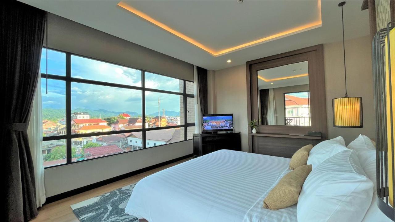 Amari Vang Vieng Exterior photo