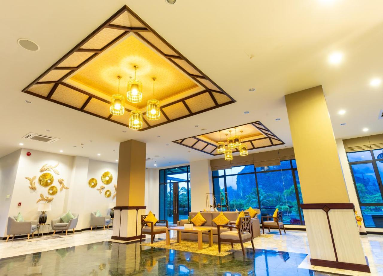 Amari Vang Vieng Exterior photo